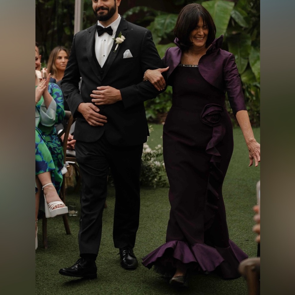 Susan Rose / Ideas by Barbara 8876 Gown in Eggplant